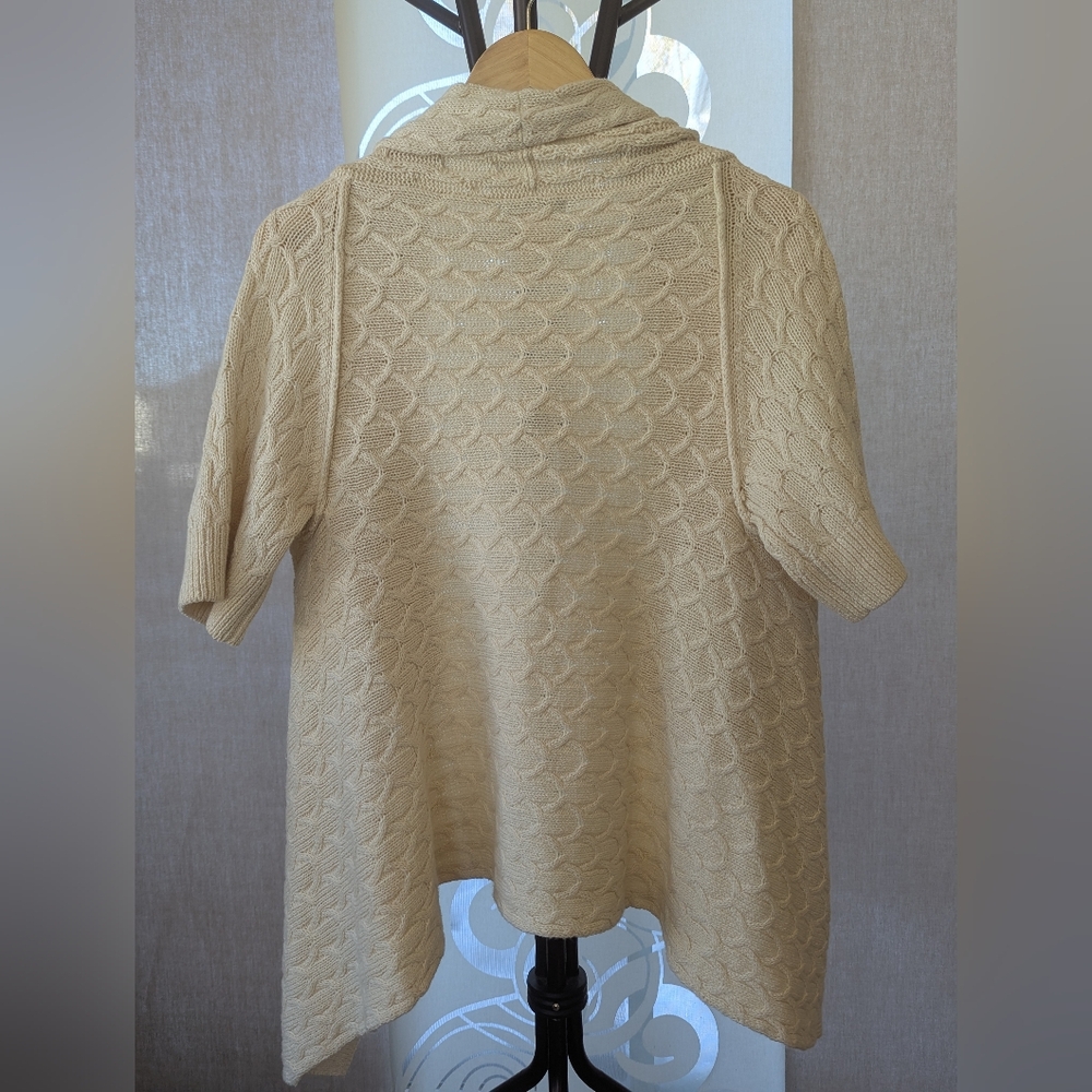 NWT Banana Republic Short Sleeve Crochet Waterfall Short Sleeve Cardigan -  Sz L - Picture 3 of 5